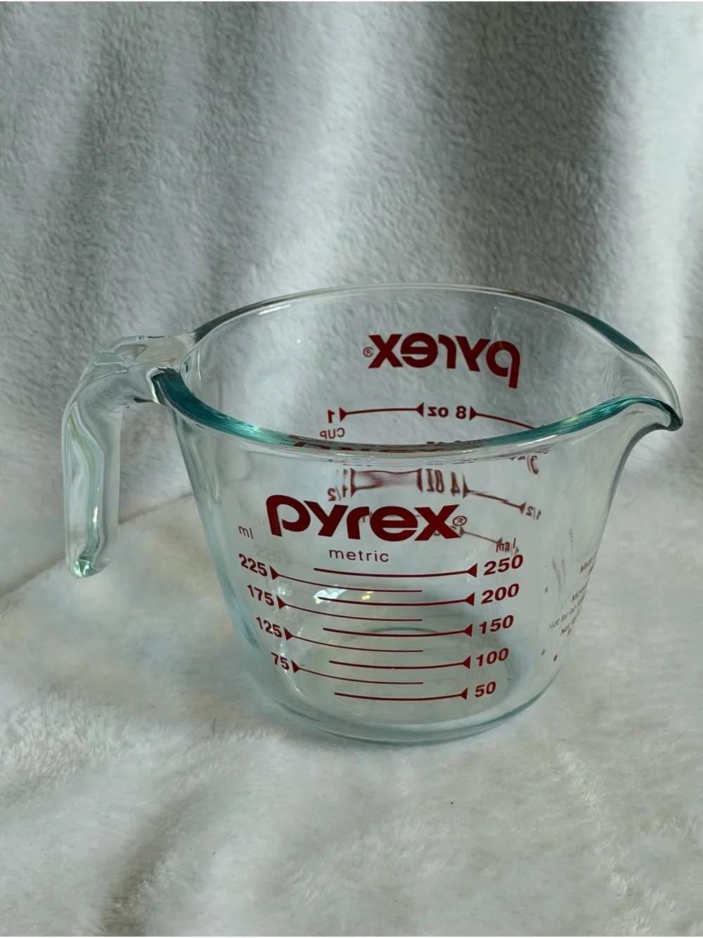 Pyrex #508 - 1 Cup 8 oz Measure Cup MLS Metric Pour Spout  Red Letters